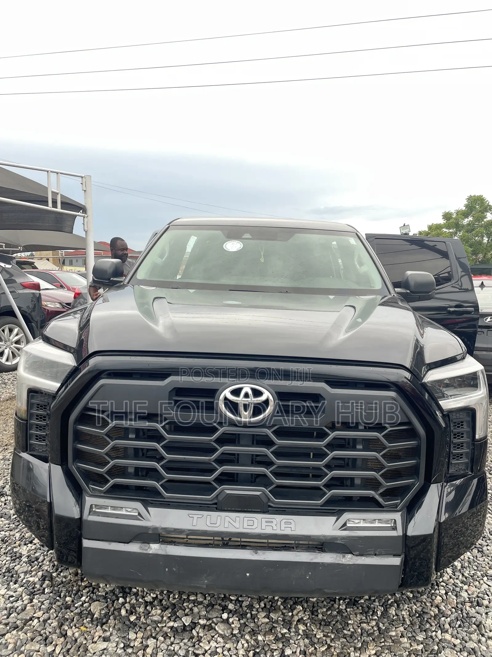 Toyota Tundra 2022 Black