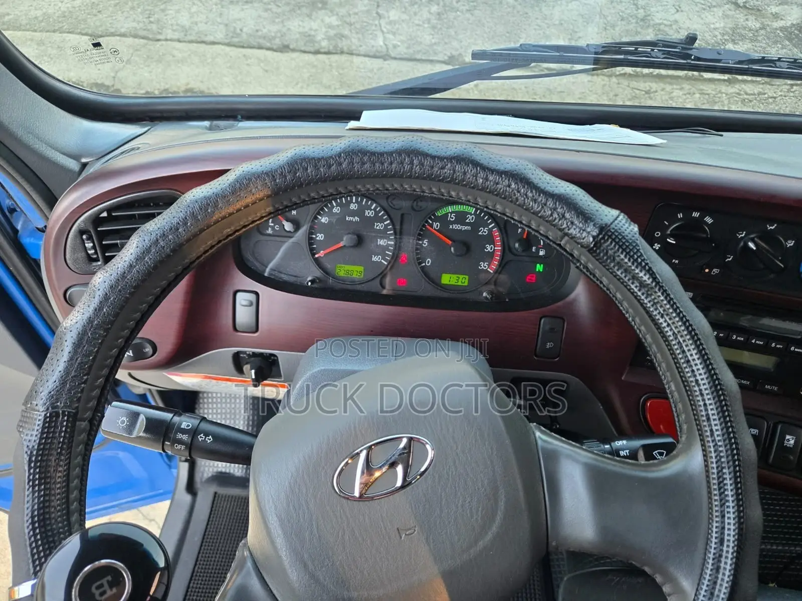 Hyundai County 2014 Blue