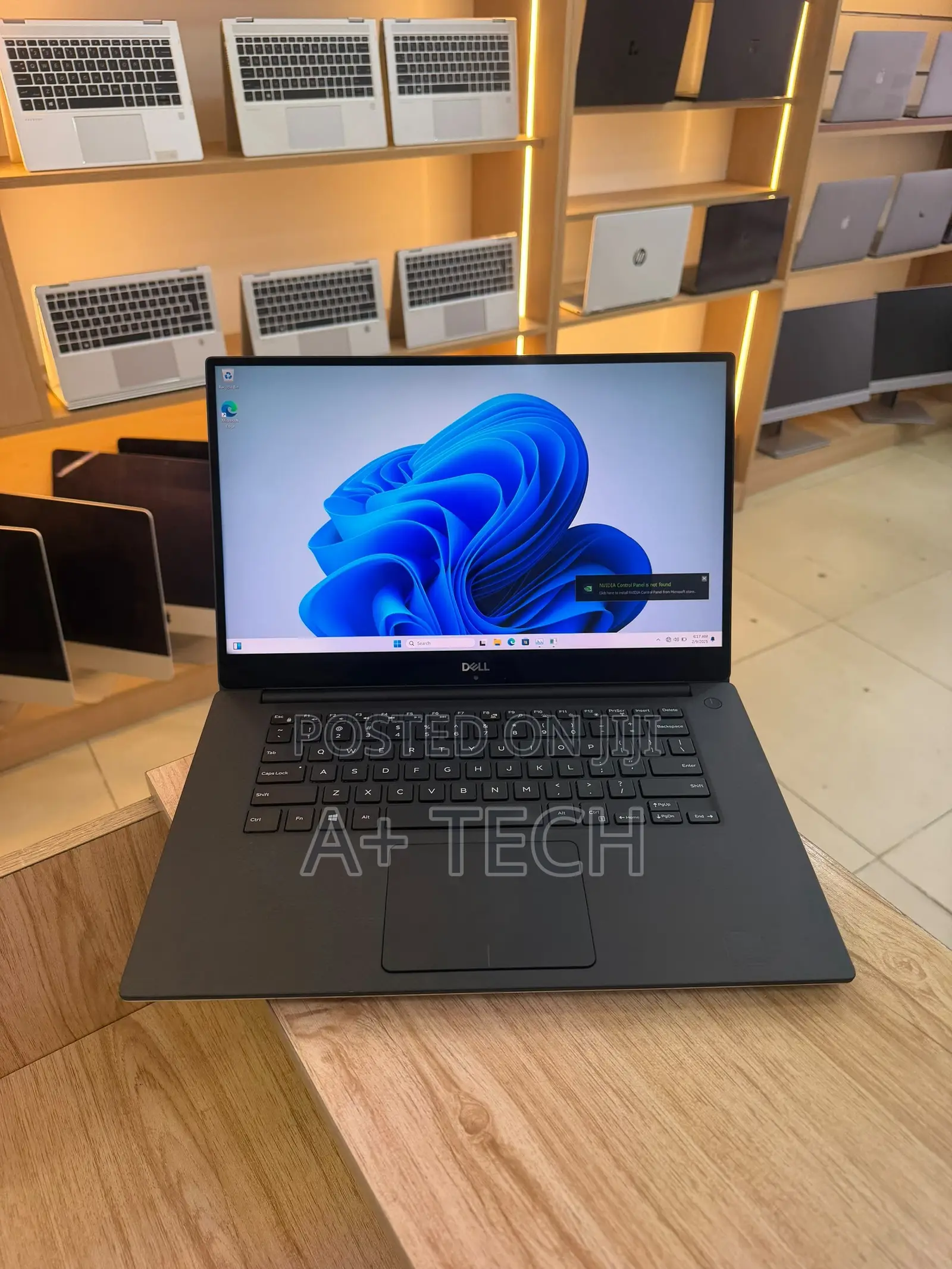 Laptop Dell XPS 15 7590 16GB Intel Core i7 SSD 256GB