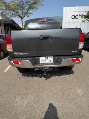 Toyota Tundra Double Cab 4x4 5.7L V8 2013 Gray