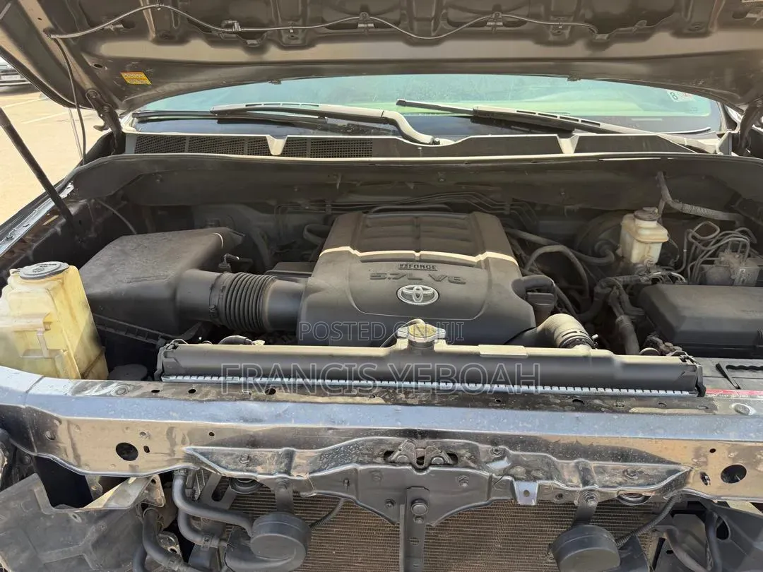 Toyota Tundra Double Cab 4x4 5.7L V8 2013 Gray