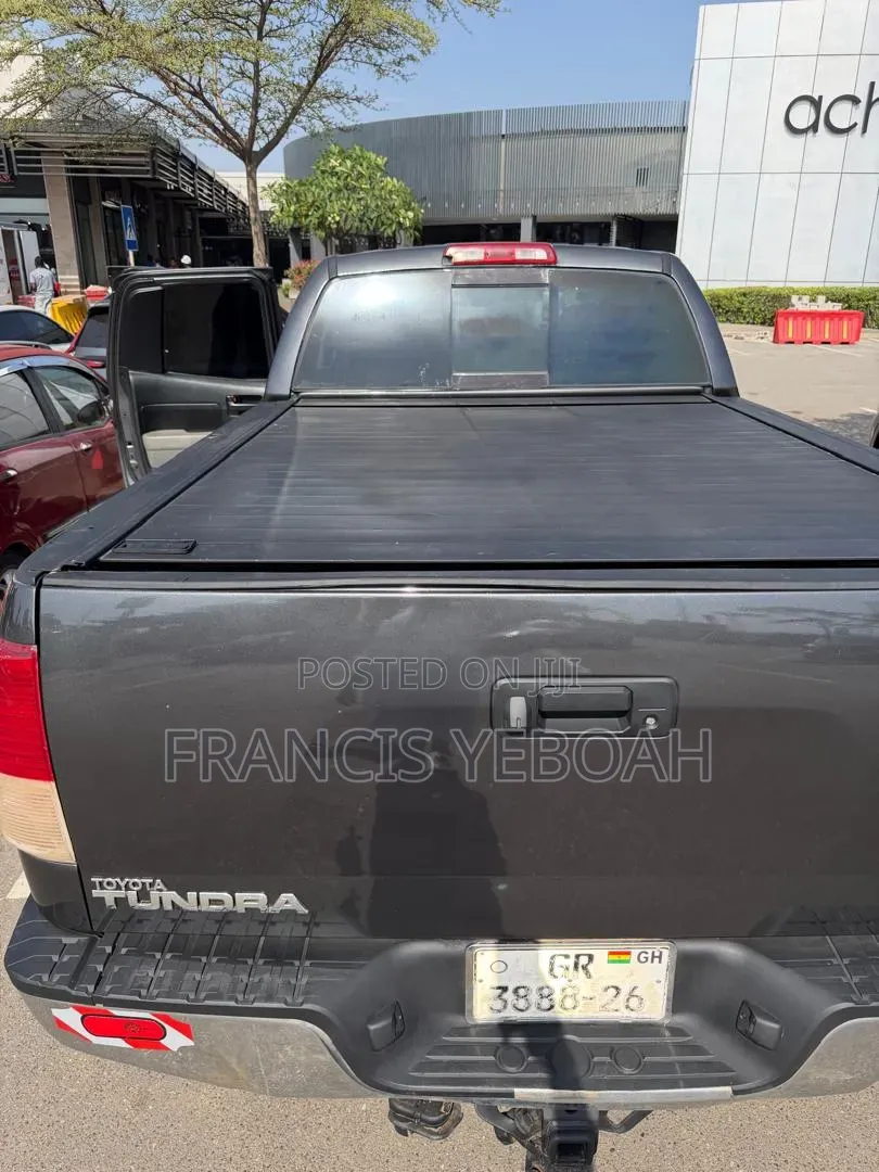 Toyota Tundra Double Cab 4x4 5.7L V8 2013 Gray