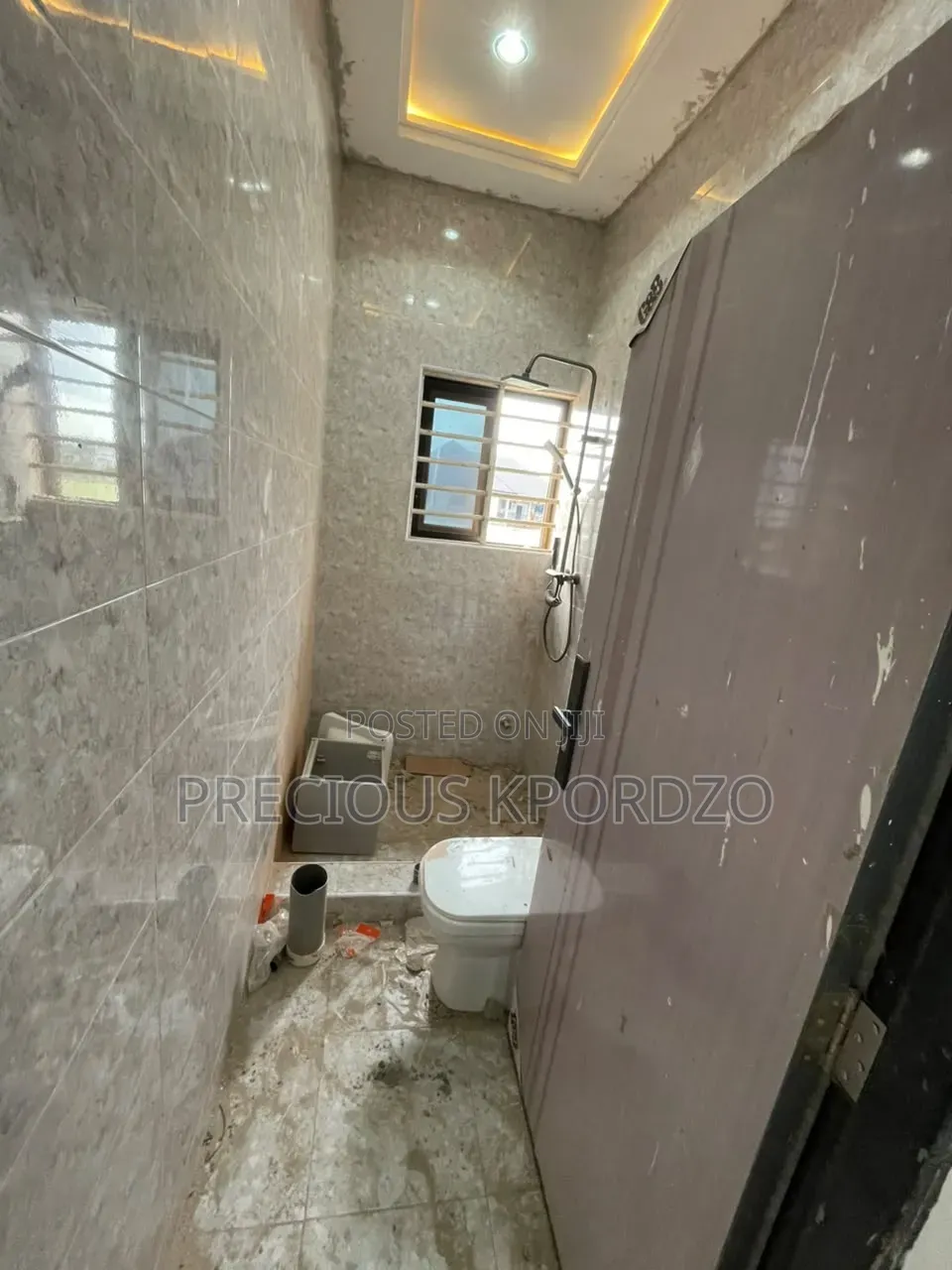 1bdrm Room & Parlour in New Legon Adenta for rent