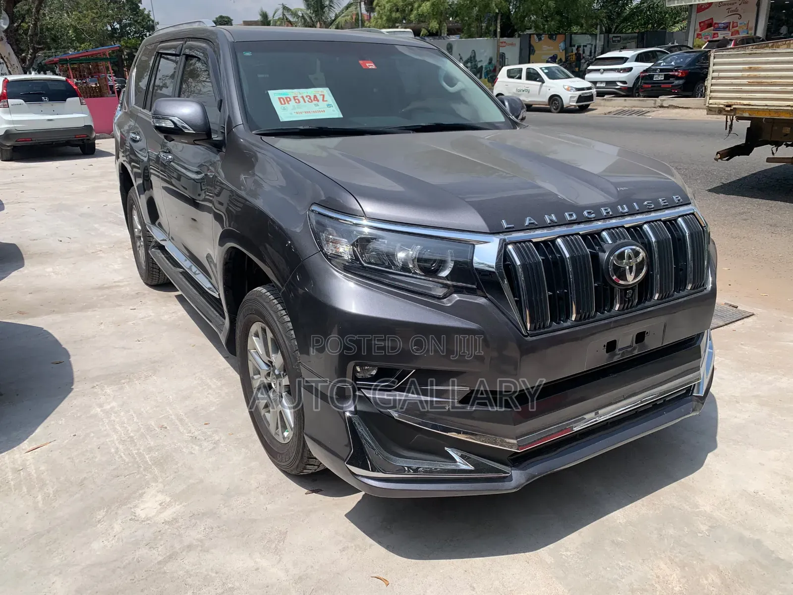 Toyota Land Cruiser Prado 2.7 2019 Silver