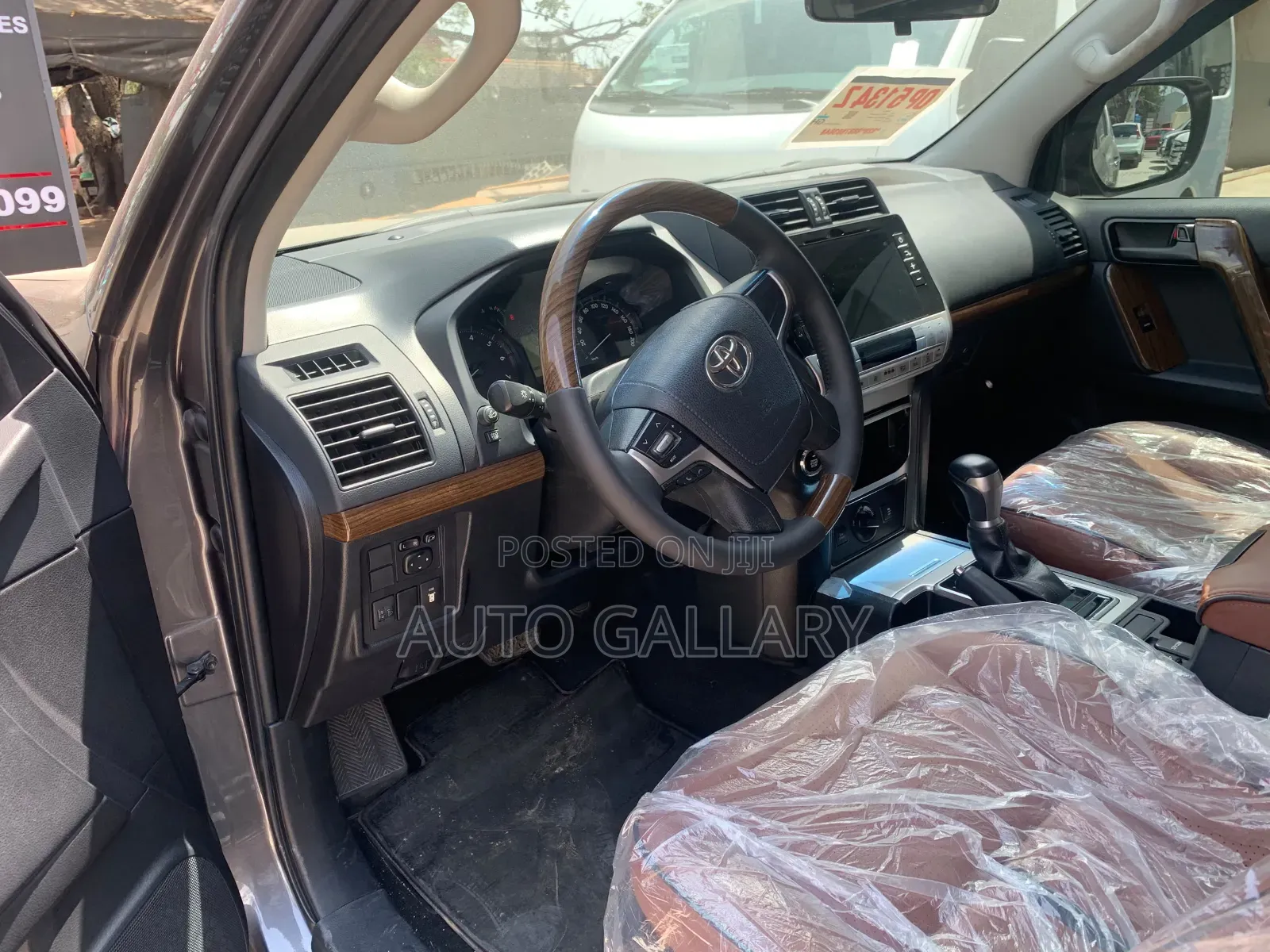 Toyota Land Cruiser Prado 2.7 2019 Silver