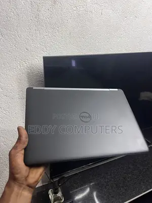 Laptop Dell Latitude E7470 8GB Intel Core i5 SSD 128GB