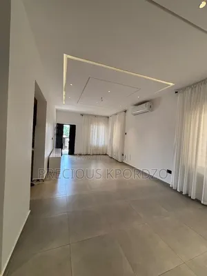 2bdrm Apartment in Lakeside Estate for rent