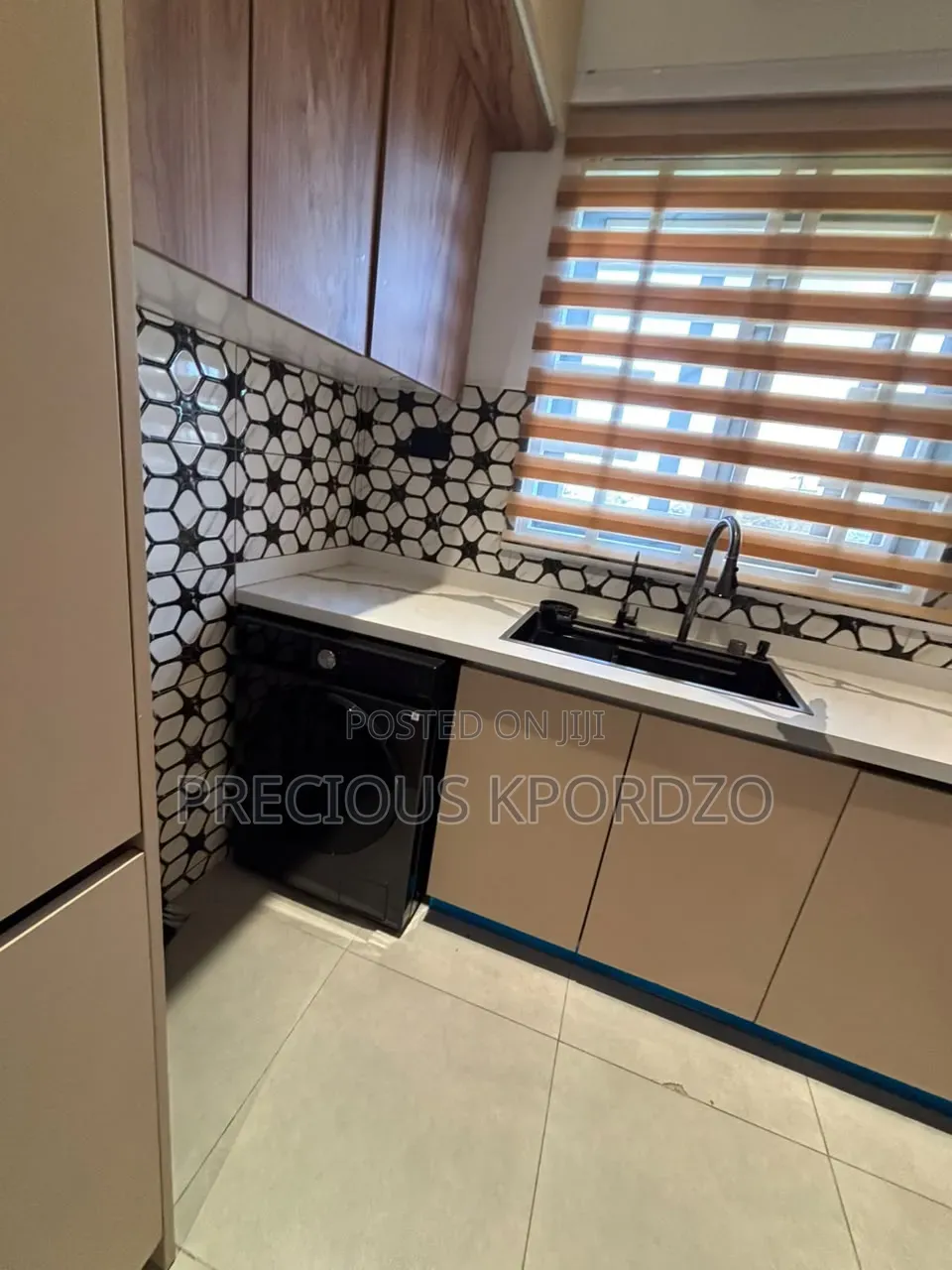 2bdrm Apartment in Lakeside Estate for rent