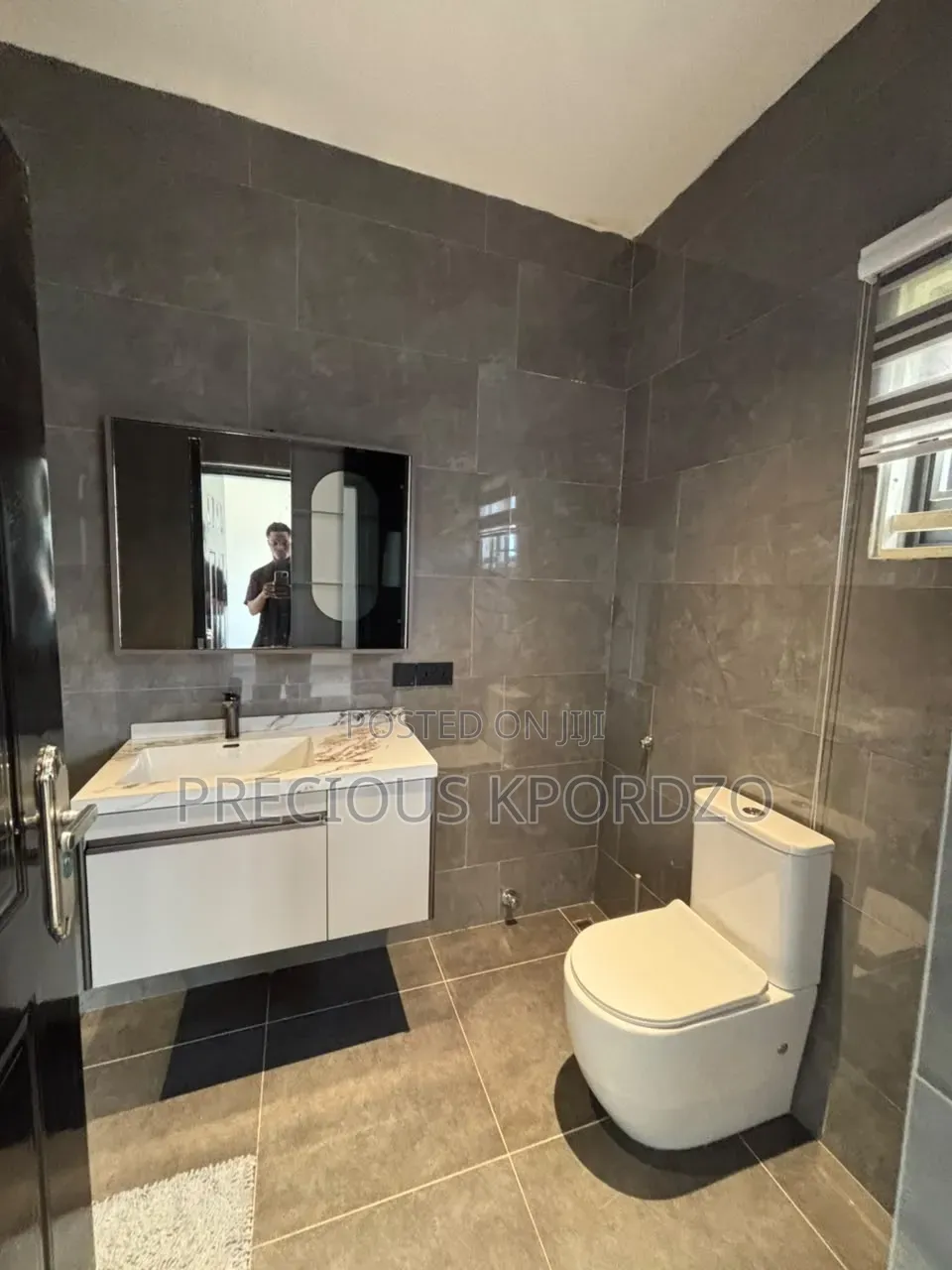 2bdrm Apartment in Lakeside Estate for rent