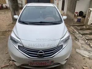 Nissan Versa 2015 White