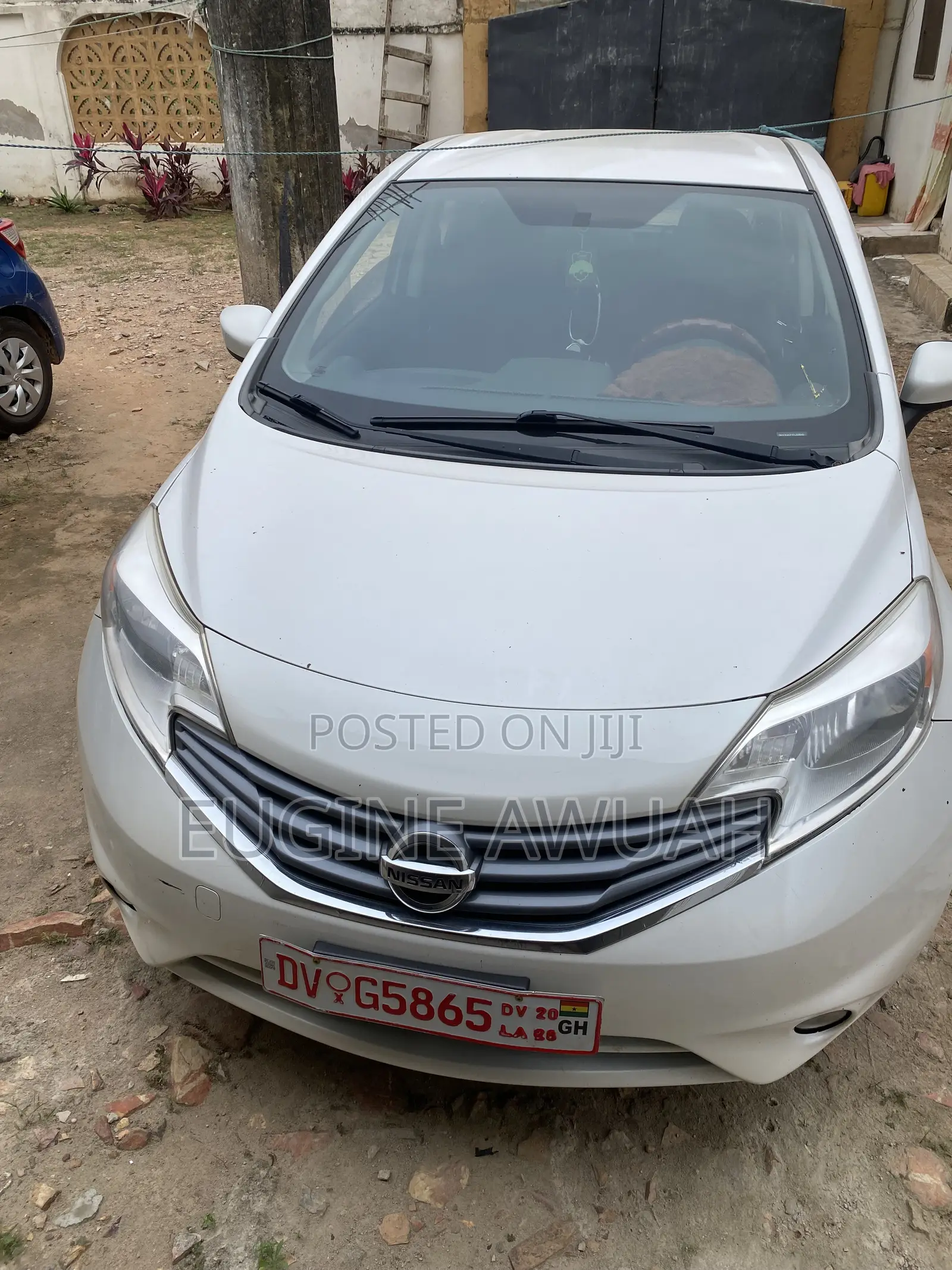 Nissan Versa 2015 White