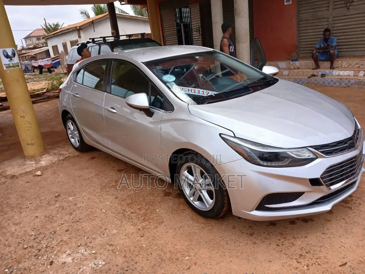 Chevrolet Cruze LT Auto Hatchback 2017 Silver