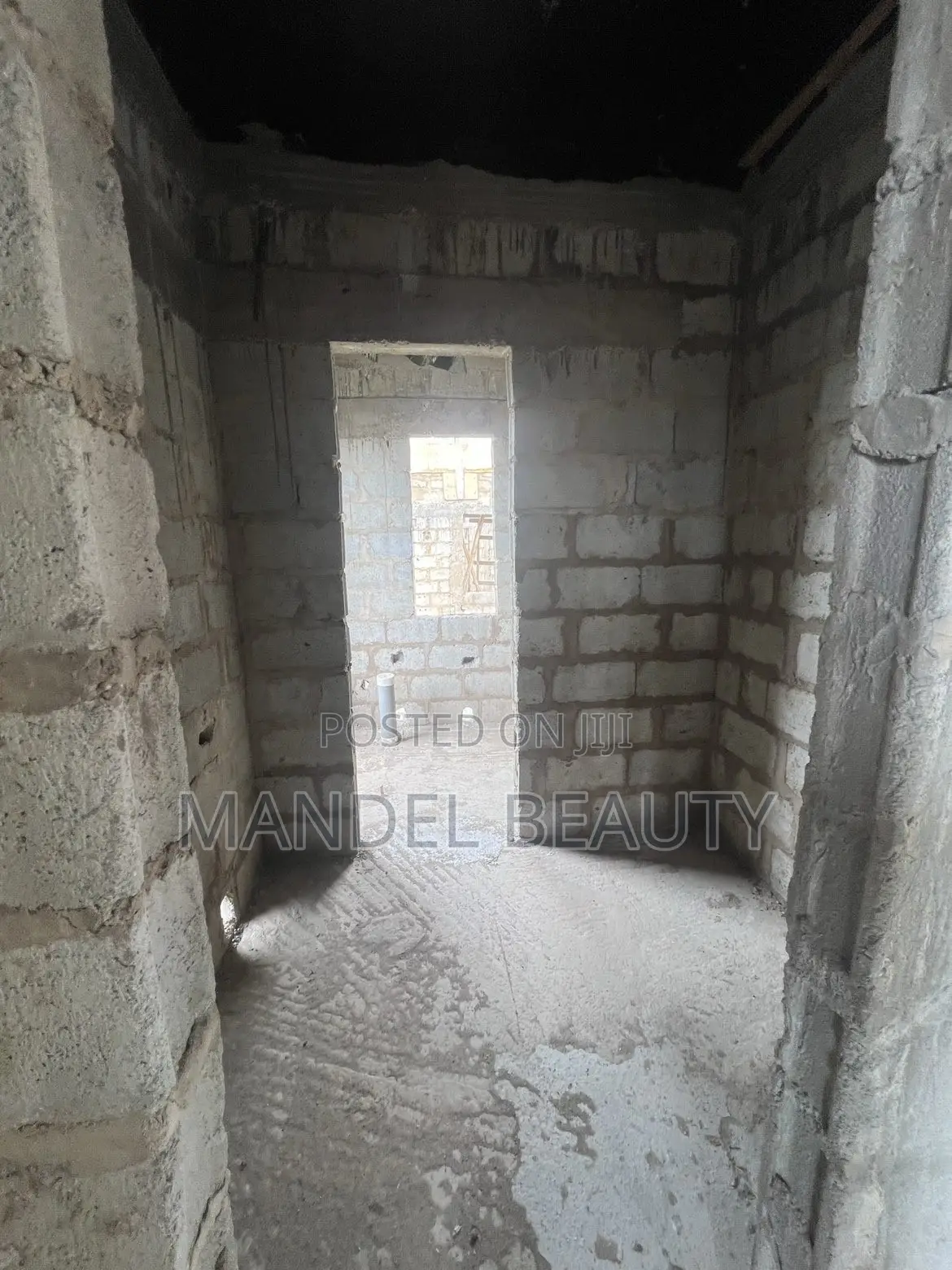 5bdrm Mansion in Tseaddo for sale