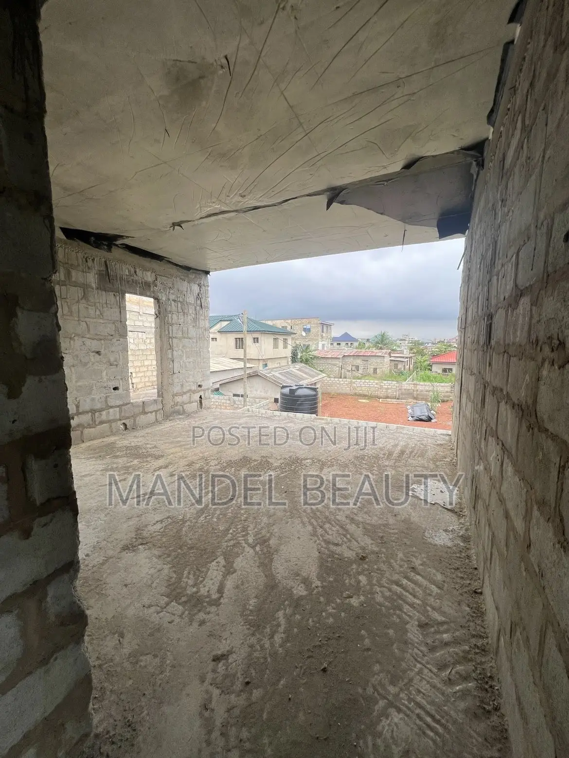 5bdrm Mansion in Tseaddo for sale