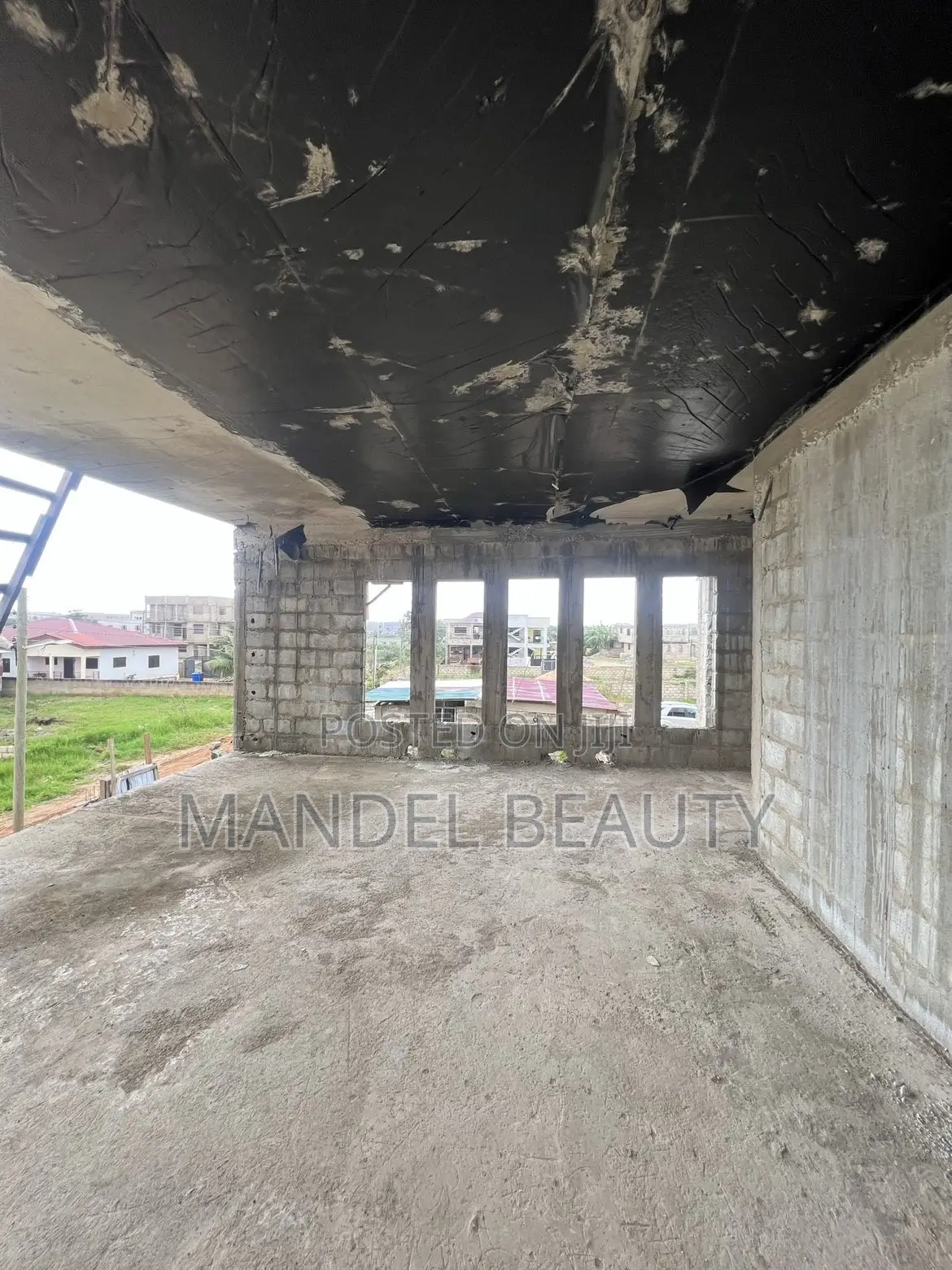 5bdrm Mansion in Tseaddo for sale