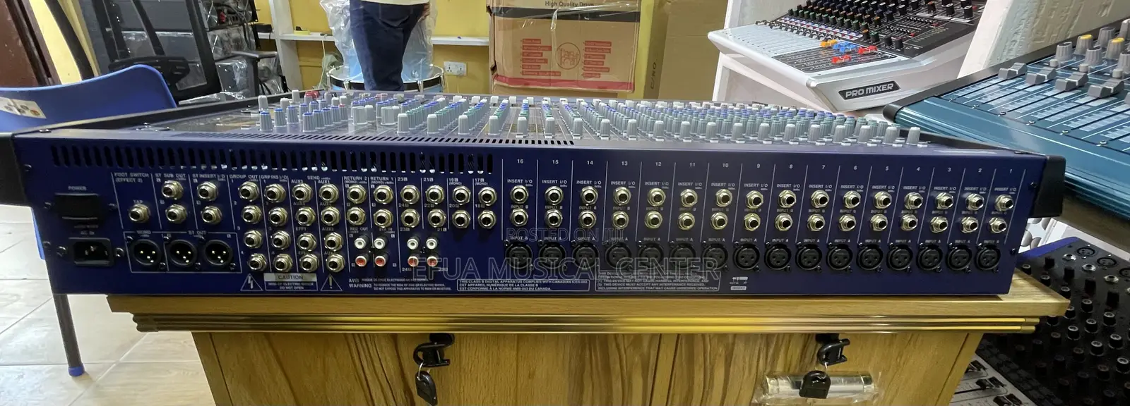 Yamaha MG24 Channels Raw Mixer Console