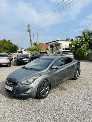 Hyundai Elantra Limited 4dr Sedan (1.8L 4cyl 6A) 2015 Gray