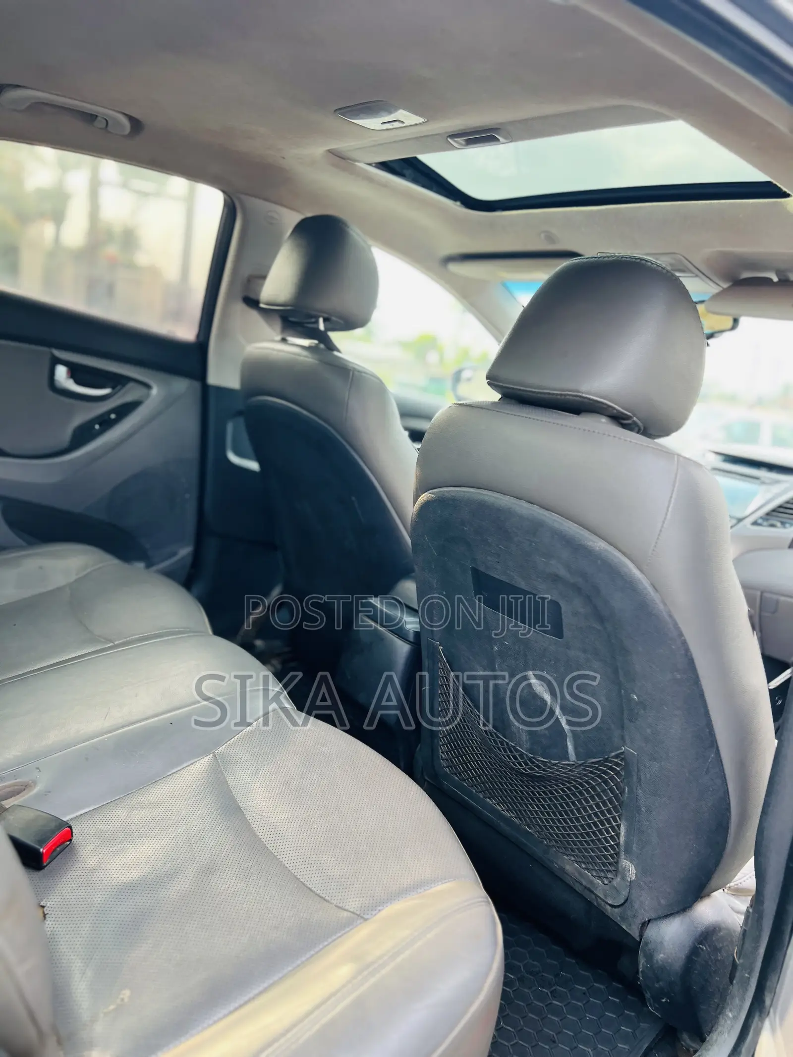 Hyundai Elantra Limited 4dr Sedan (1.8L 4cyl 6A) 2015 Gray