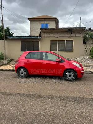 Toyota Vitz 2010 Red