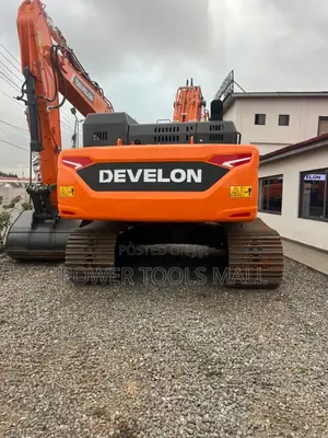 Develon DX340 -LC Tracked Hydraulic Excavator