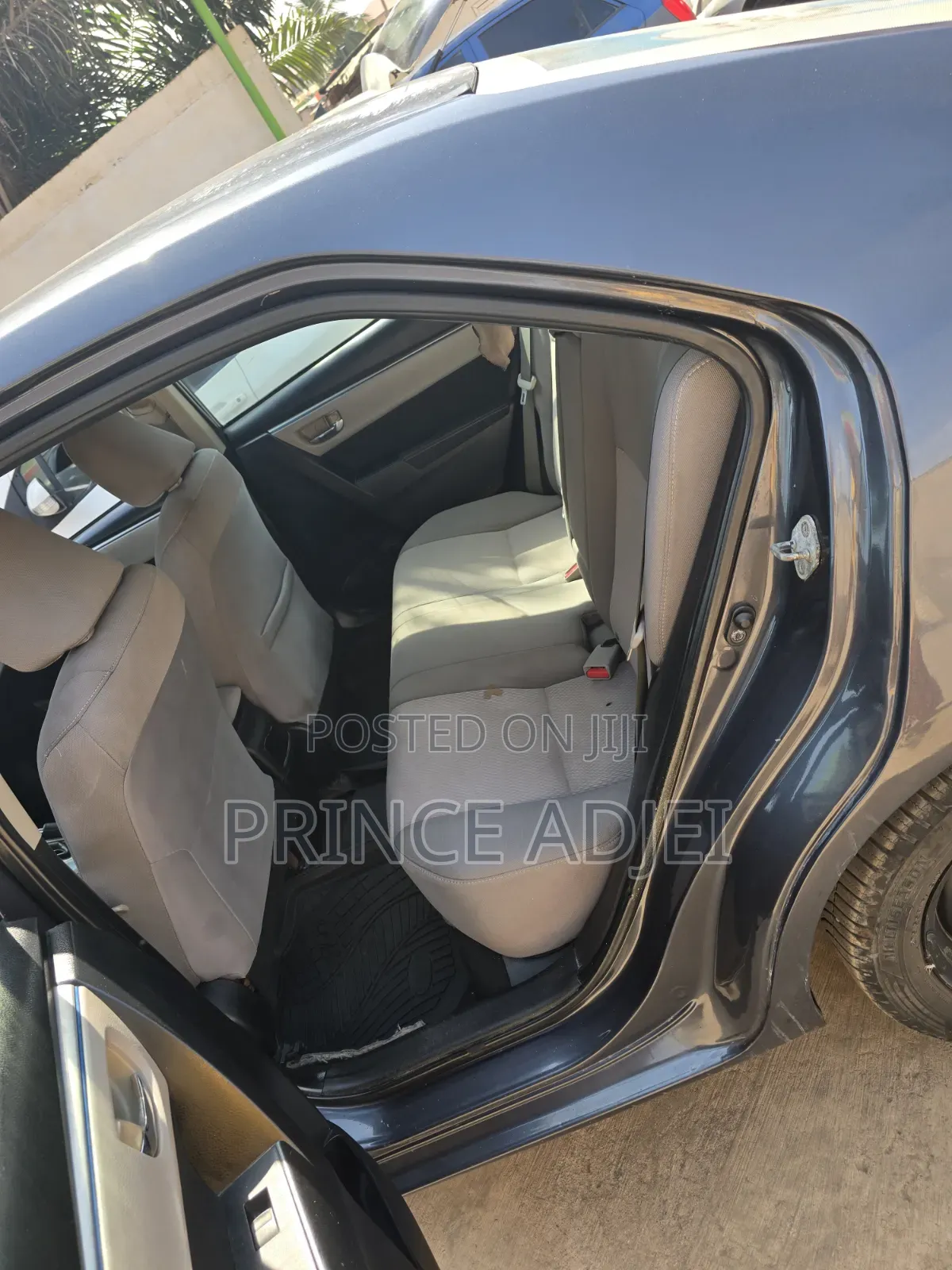 Toyota Corolla S 4dr Sedan (1.8L 4cyl CVT) 2014 Gray