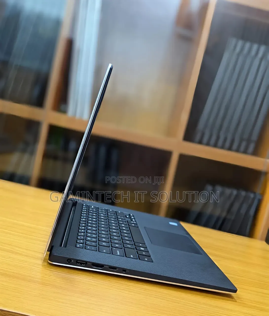 New Laptop Dell Precision 15 5520 24GB Intel Core i7 SSD 1T