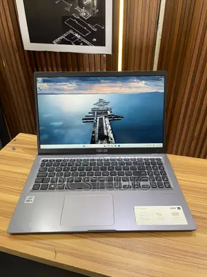 Laptop Asus Vivobook 15 8GB Intel Core i5 SSD 256GB