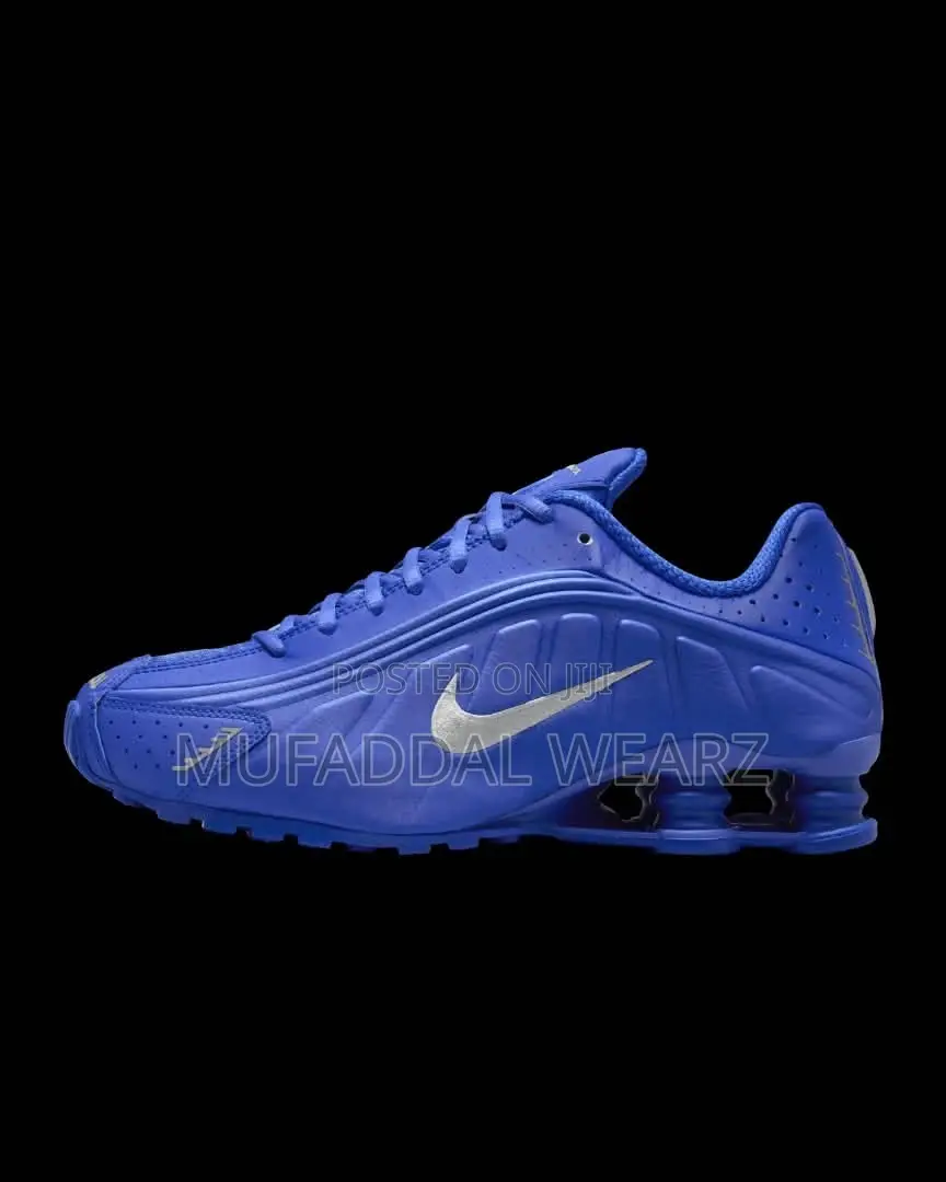 Nike Shox R4