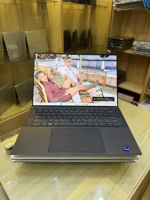 New Laptop Dell XPS 15 9510 16GB Intel Core i9 SSD 512GB