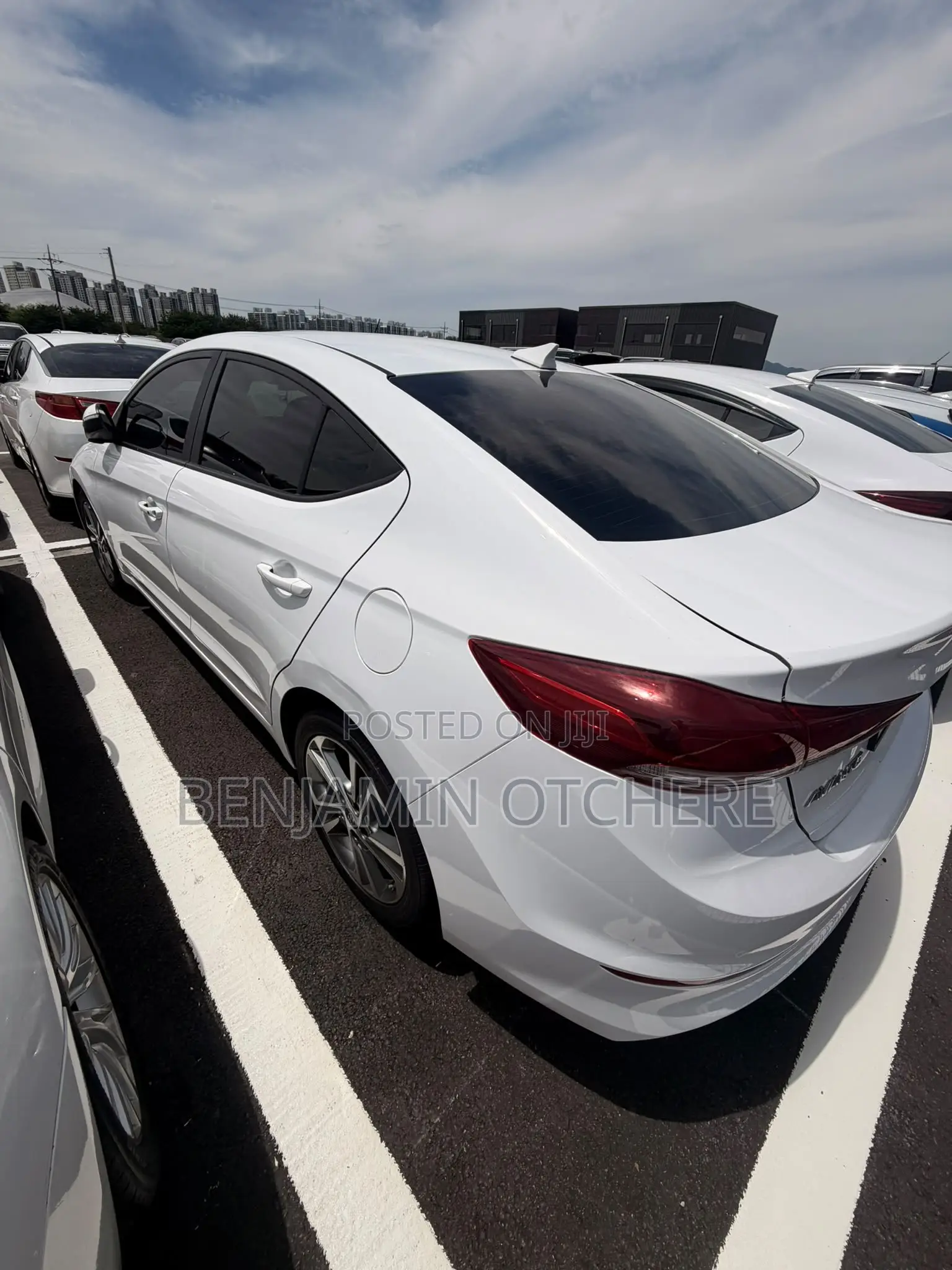 Hyundai Avante 2018 White