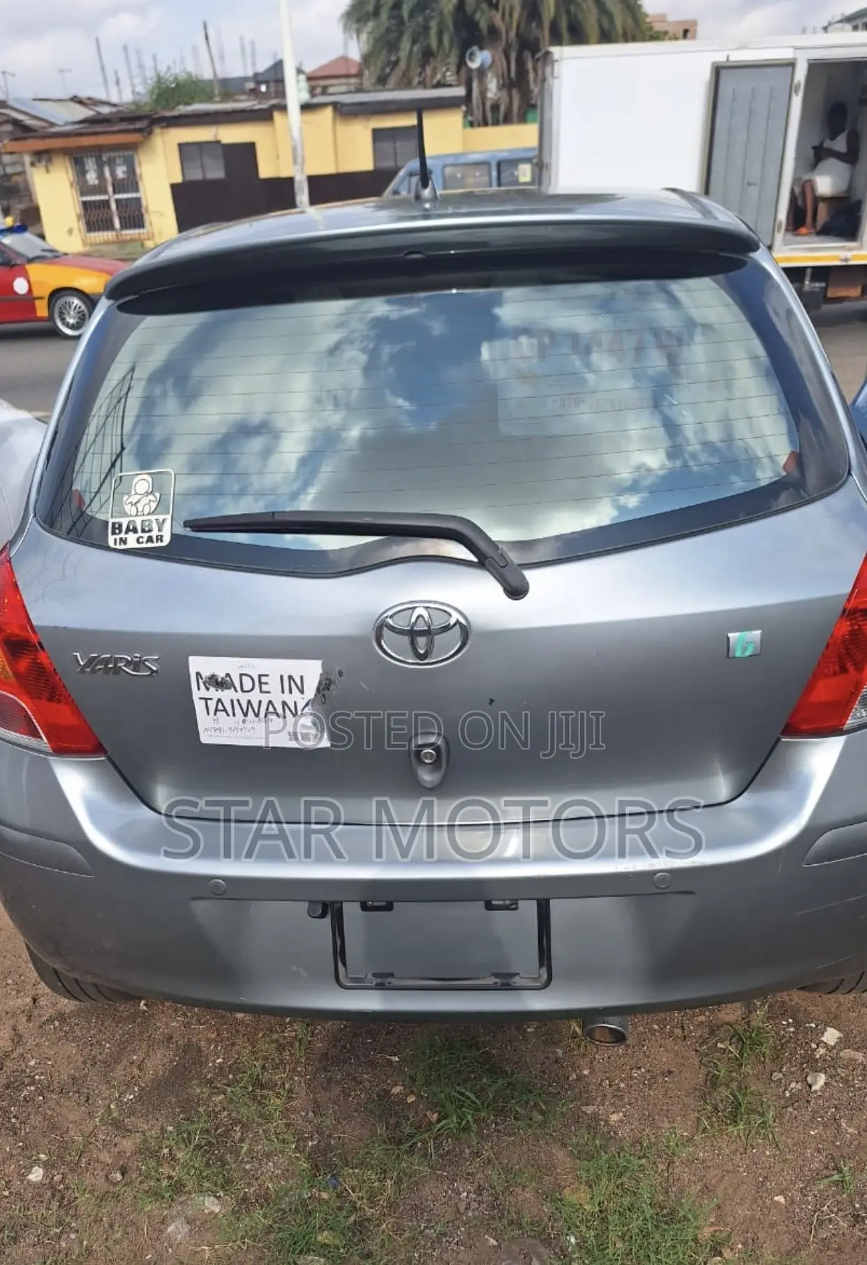 Toyota Yaris 2011