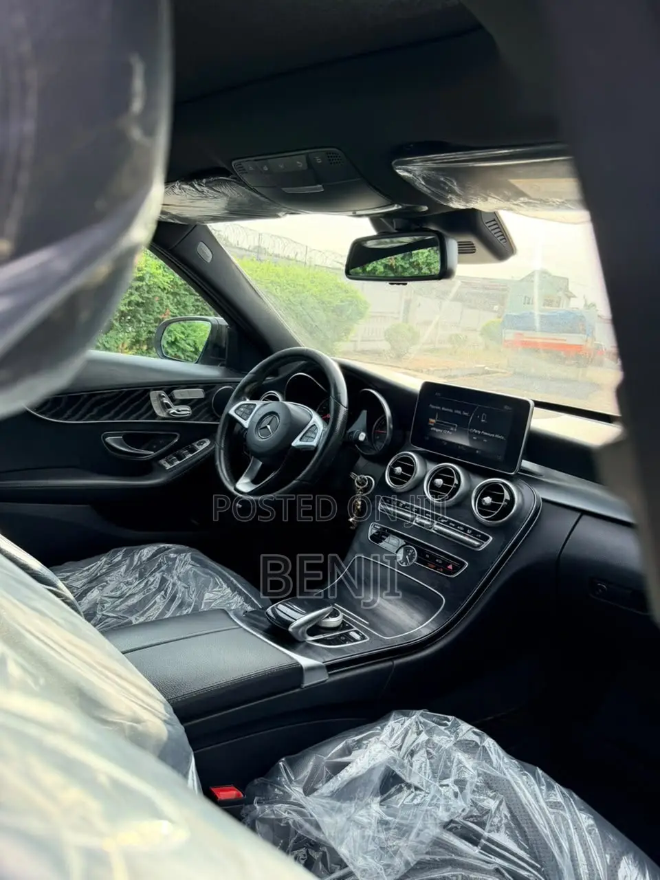Mercedes-Benz C300 2018 Silver