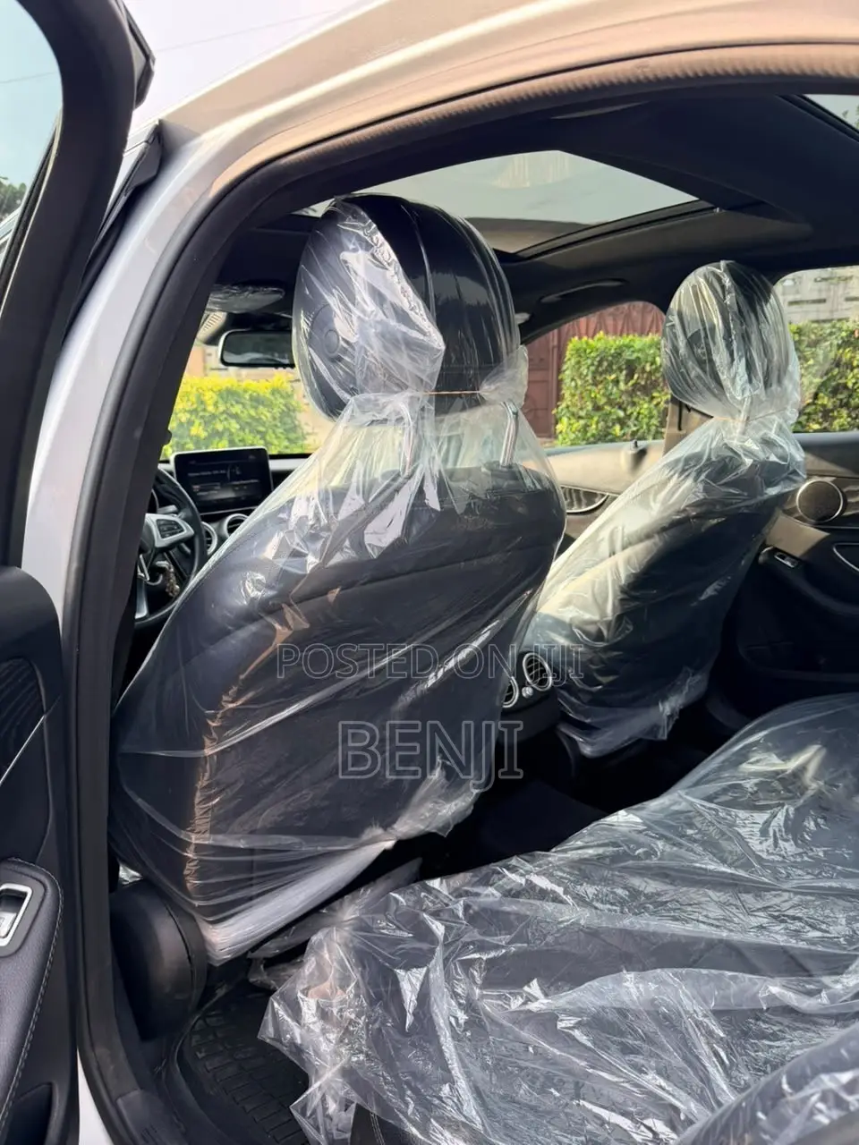 Mercedes-Benz C300 2018 Silver