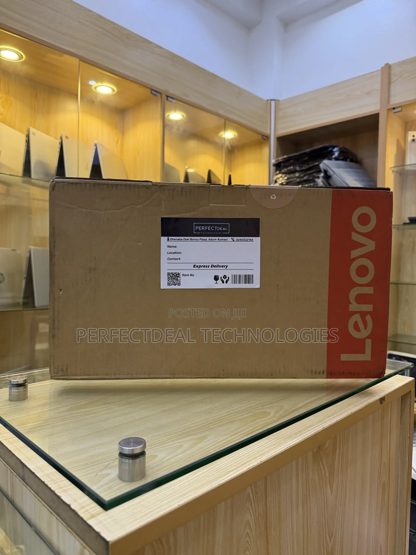 New Laptop Lenovo Yoga 7i 16GB AMD Ryzen 5 SSD 512GB