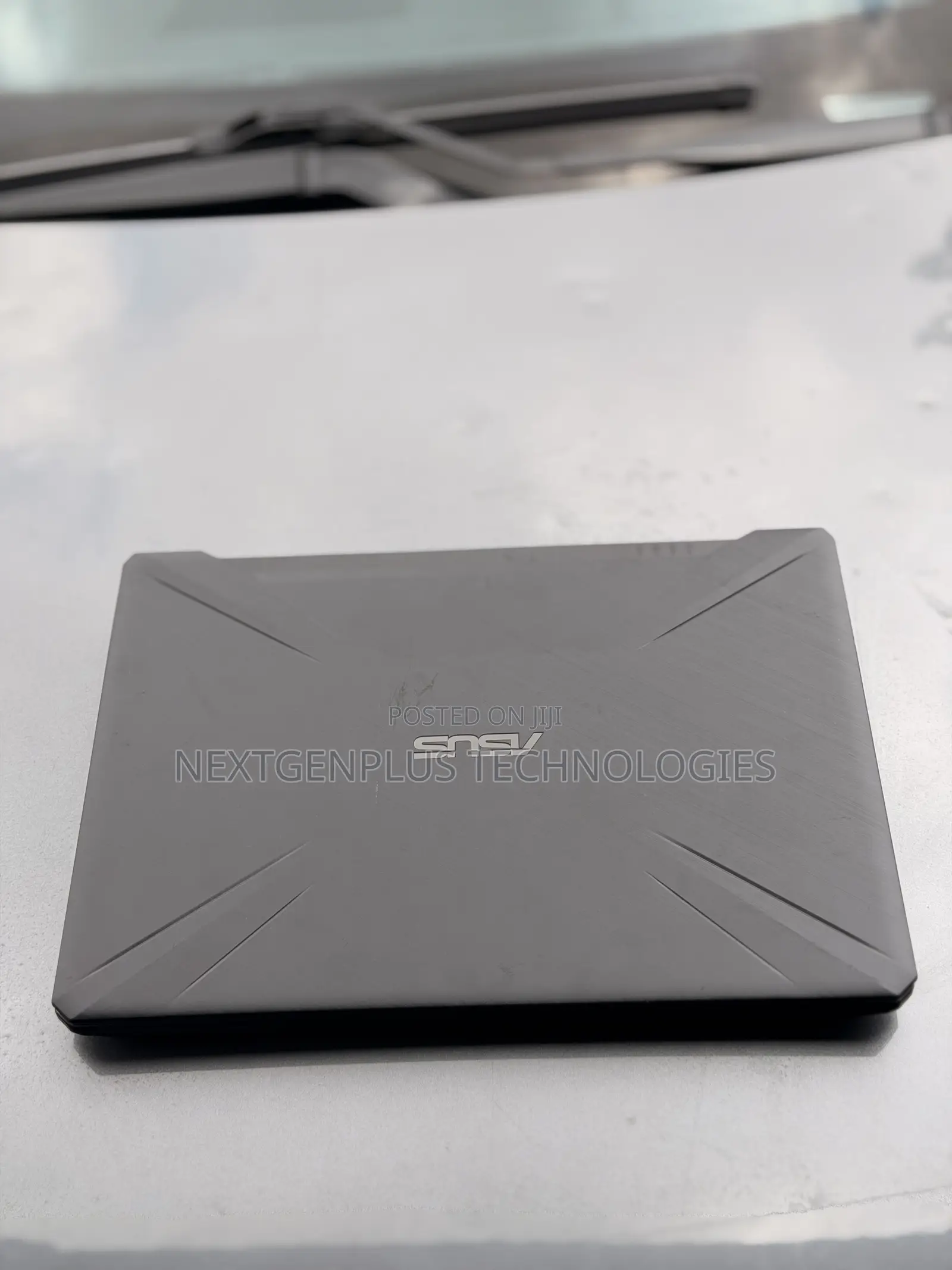 Laptop Asus TUF Gaming FX504 16GB AMD Ryzen 5 SSD 512GB
