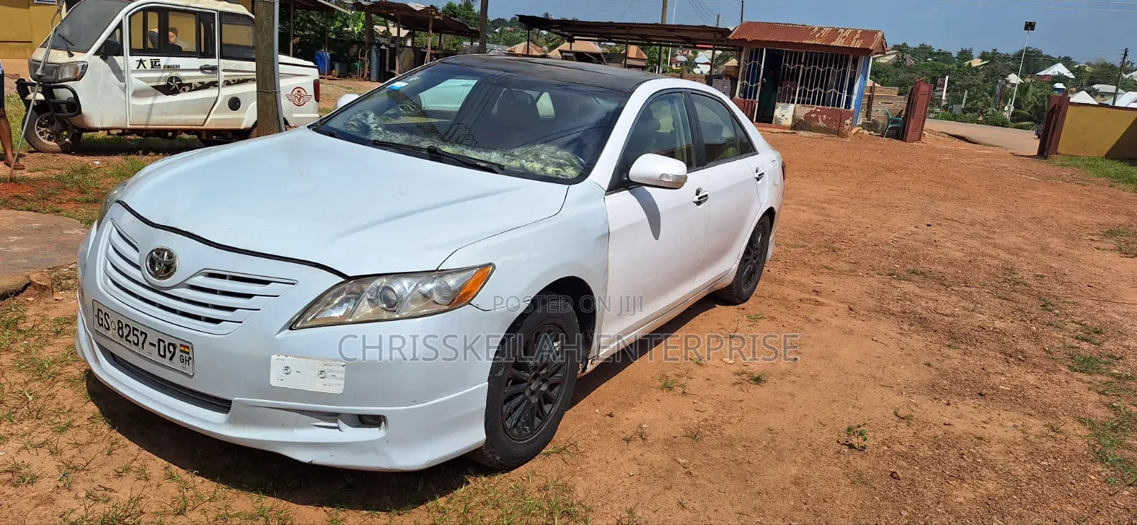 Toyota Camry SE 4dr Sedan (2.4L 4cyl 5A) 2009 White