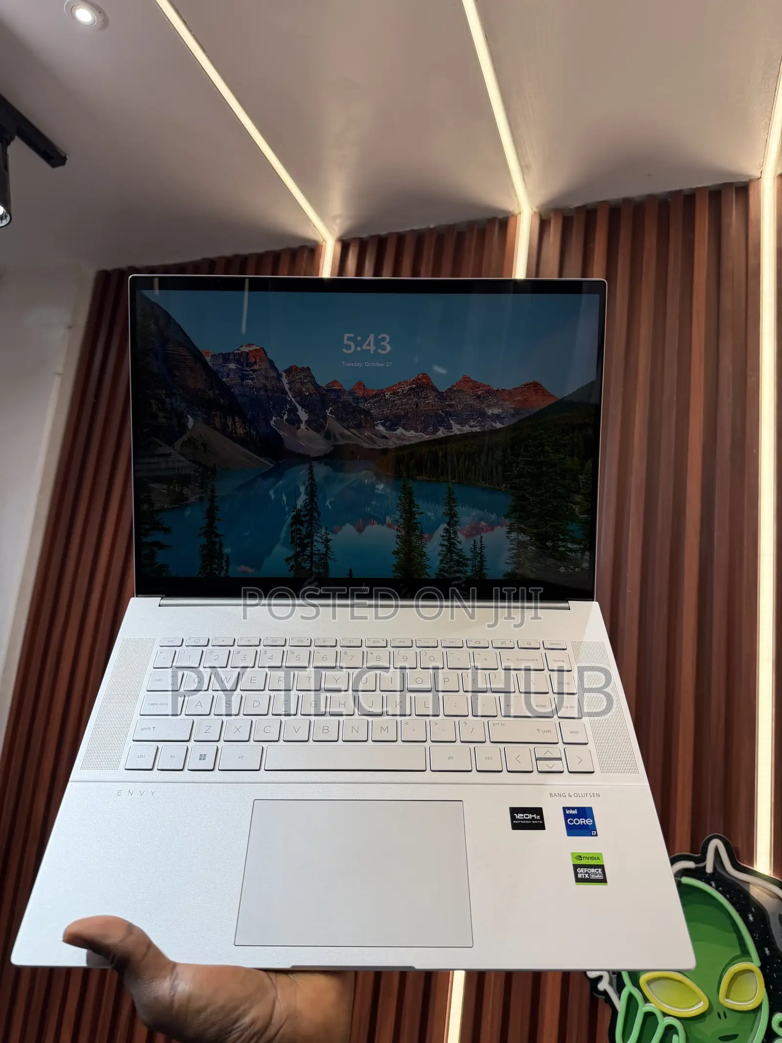 Laptop HP Envy 16 Gaming 16-h1023dx 16GB Intel Core i7 SSD 1T