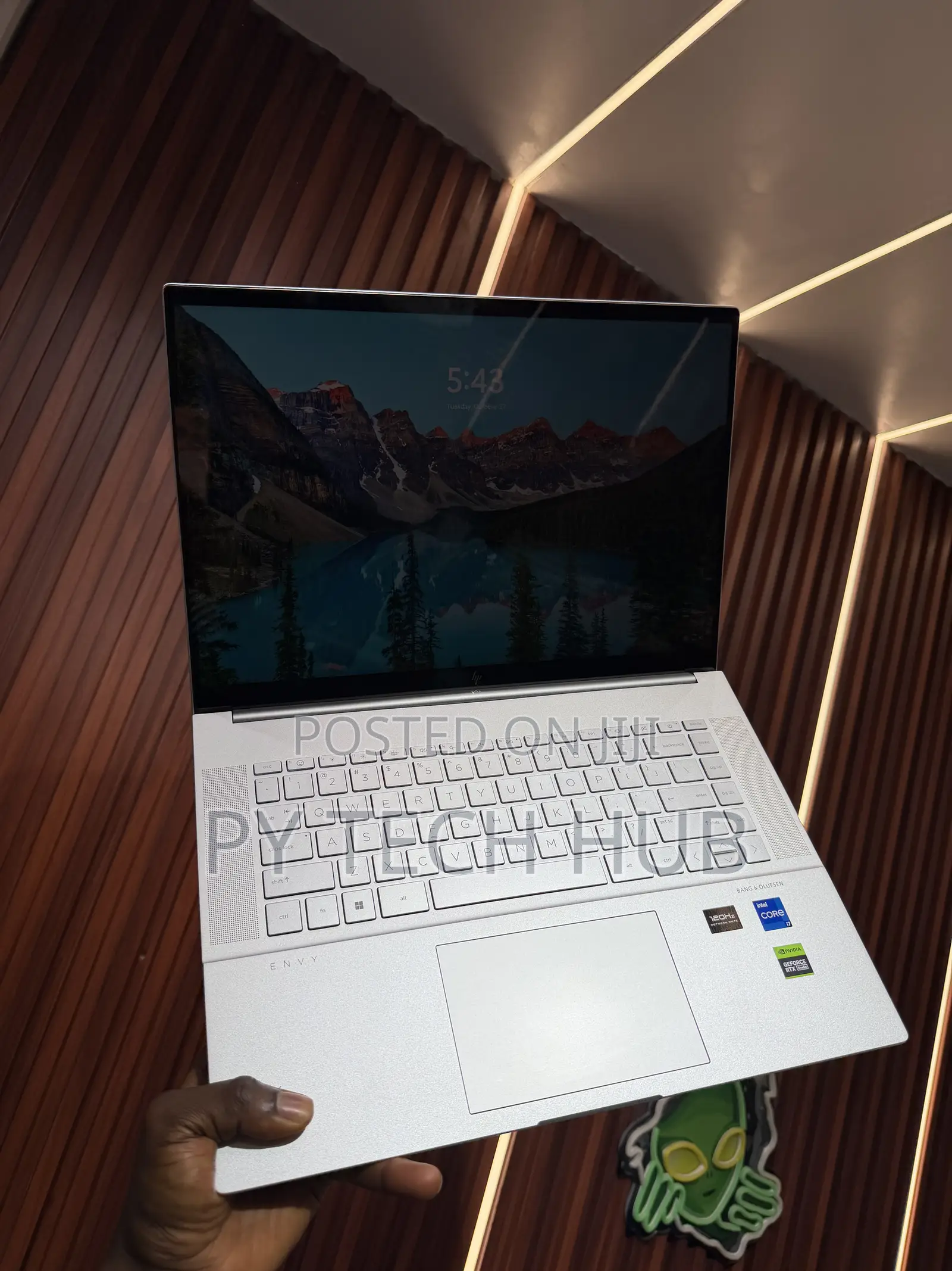 Laptop HP Envy 16 Gaming 16-h1023dx 16GB Intel Core i7 SSD 1T