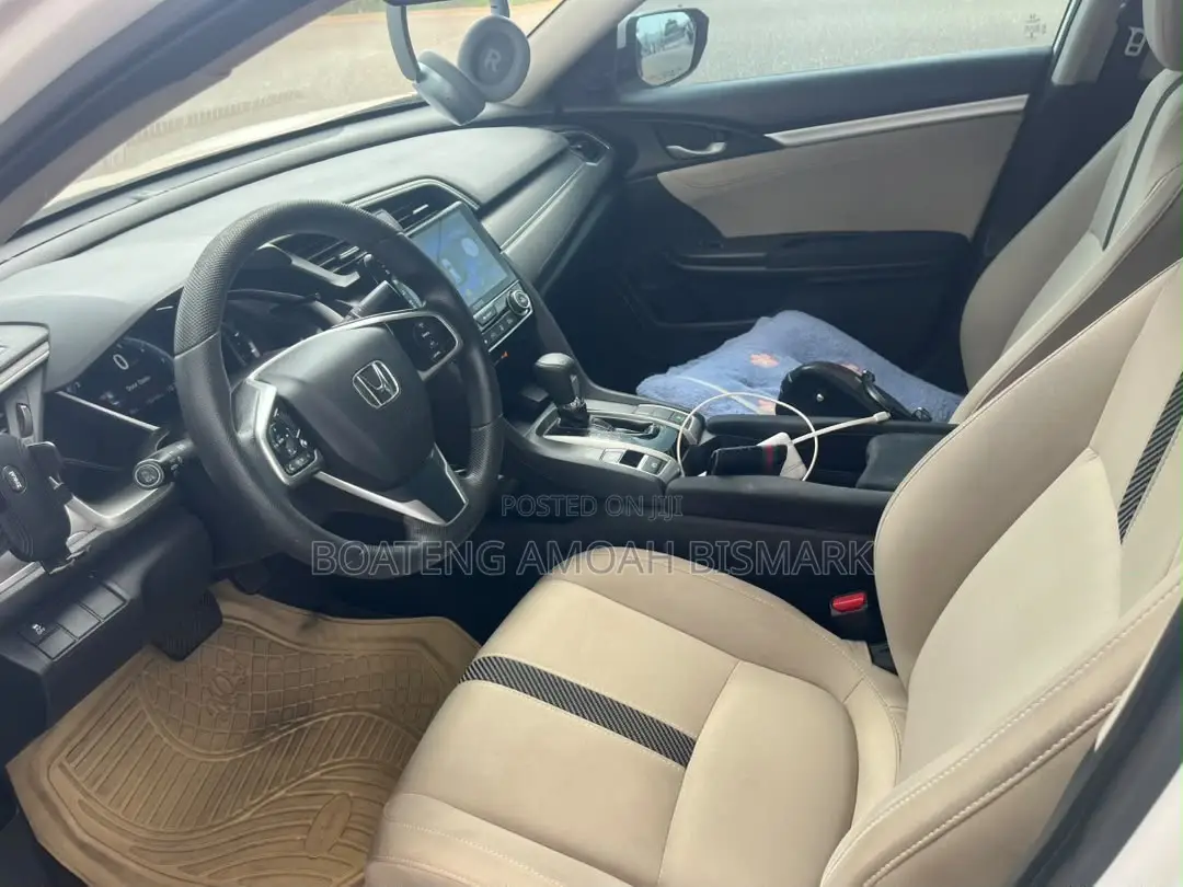 Honda Civic 2017 White