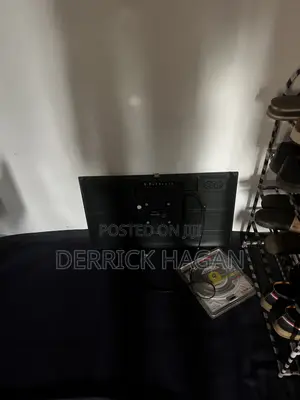 32 Inches Digital Satellite TV