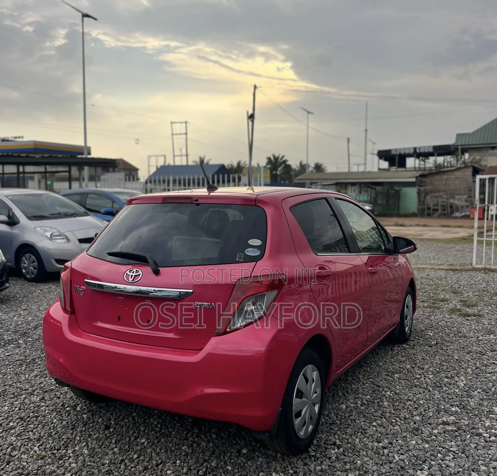 Toyota Vitz 2012 Pink