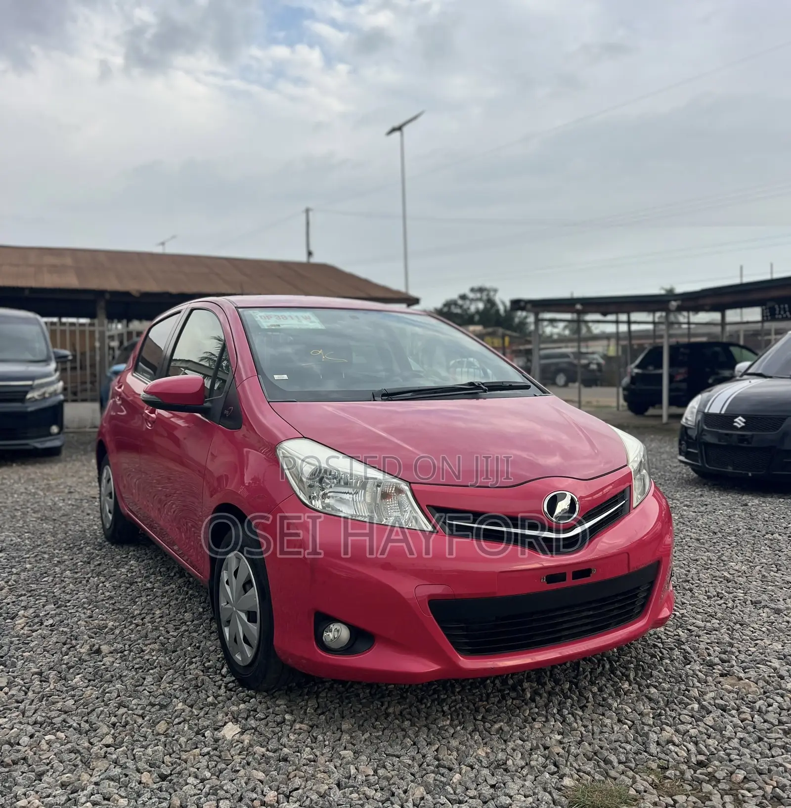 Toyota Vitz 2012 Pink