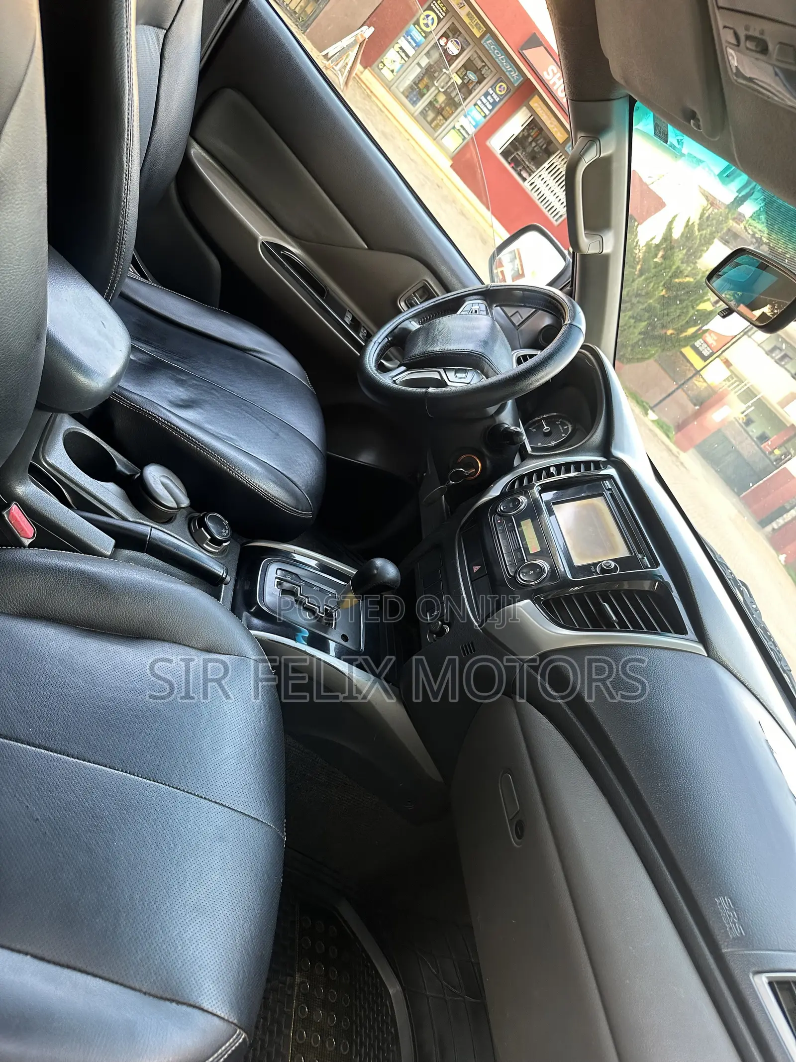 Mitsubishi L200 Double Cab 2.4 154hp 4WD 2017 Black