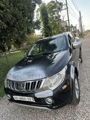 Mitsubishi L200 Double Cab 2.4 154hp 4WD 2017 Black