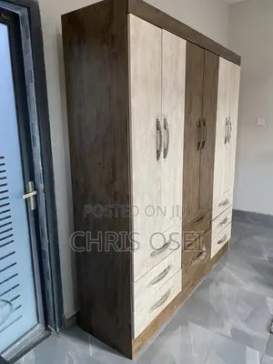 Wardrobe 14 Door
