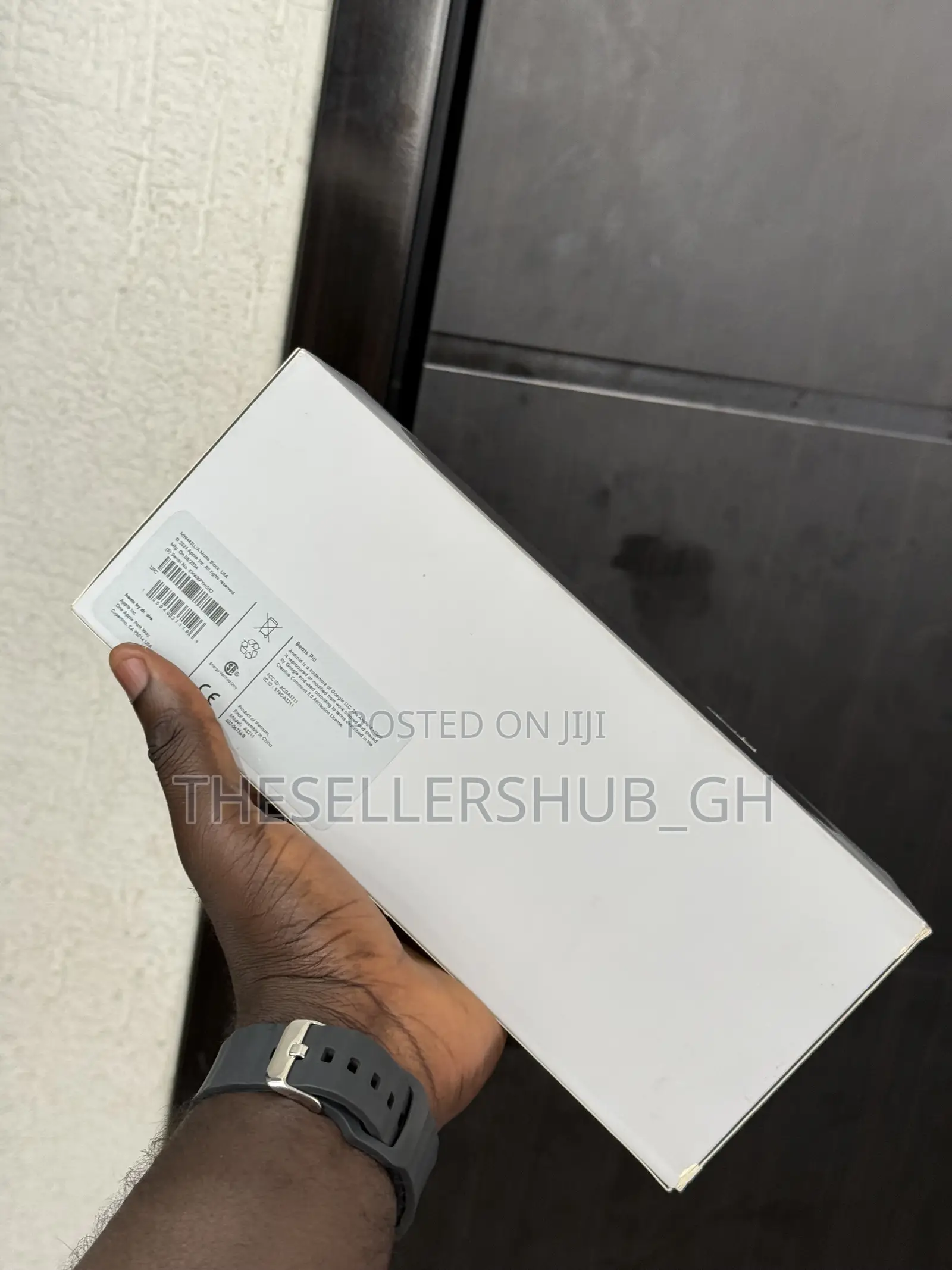 Beats Pill Brand New