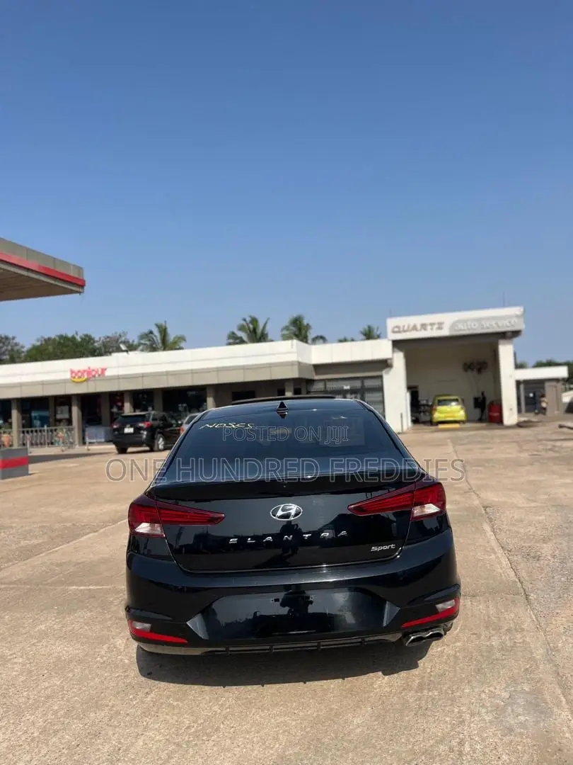 Hyundai Elantra Limited w/SULEV 2020 Black