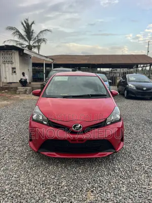 Toyota Vitz 1.3 AWD 3dr 2015 Red