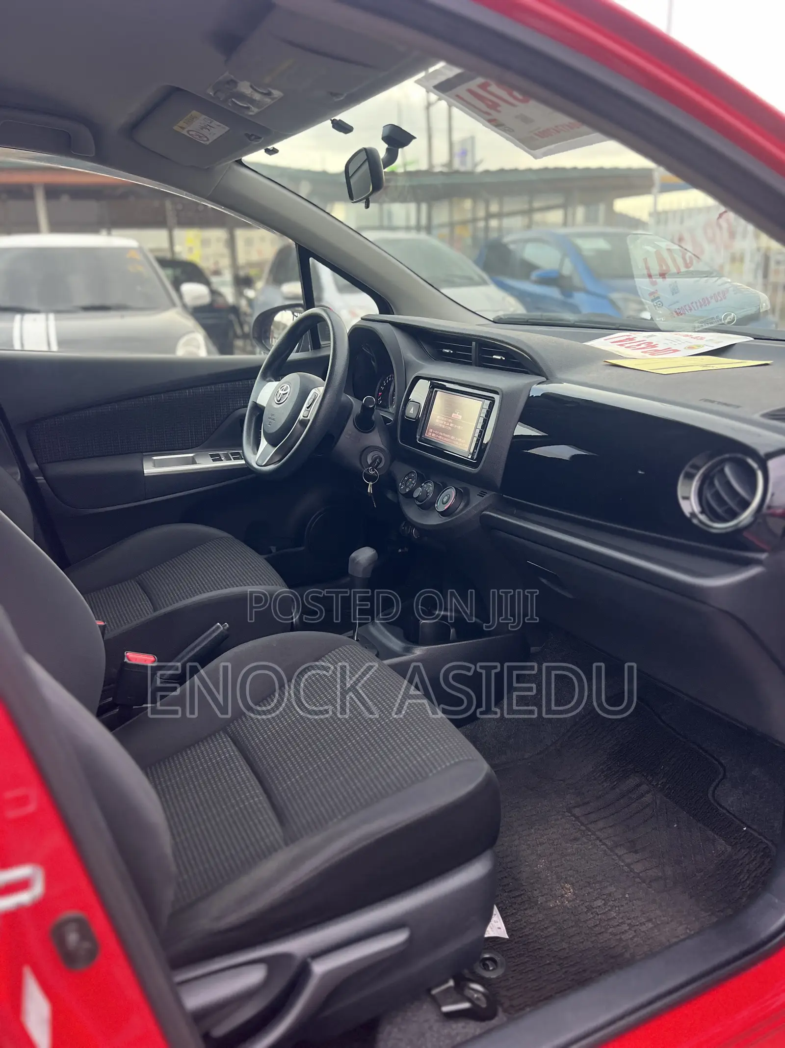 Toyota Vitz 1.3 AWD 3dr 2015 Red