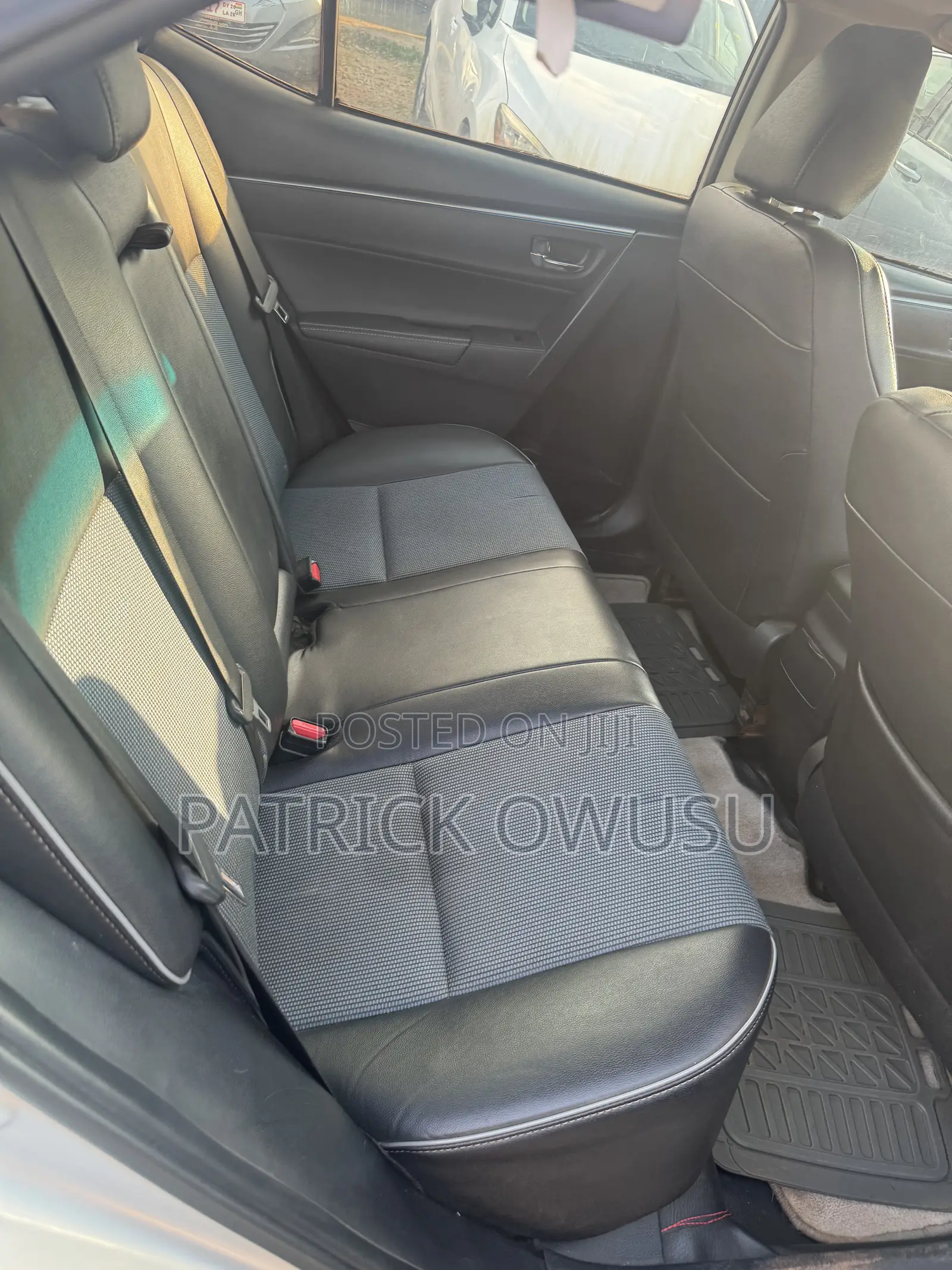Toyota Corolla 2016 Silver